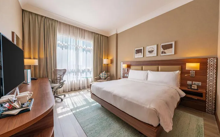 Hilton Garden Inn Dubai Jumeirah (2)