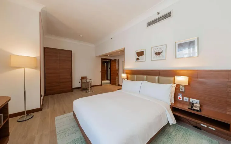 Hilton Garden Inn Dubai Jumeirah (8)