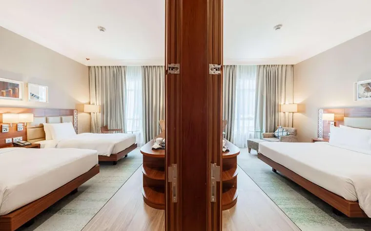 Hilton Garden Inn Dubai Jumeirah (9)