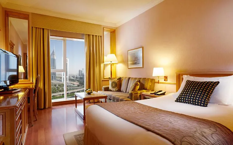 Millennium Plaza Downtown Hotel (5)