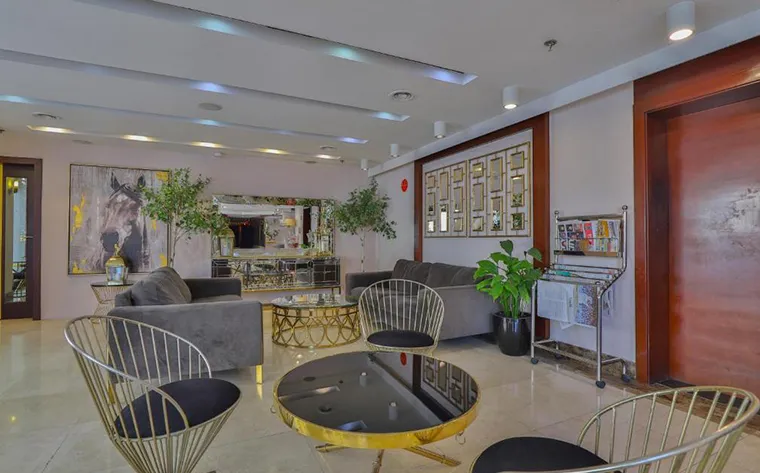 Sun & Sands Downtown Hotel (3)
